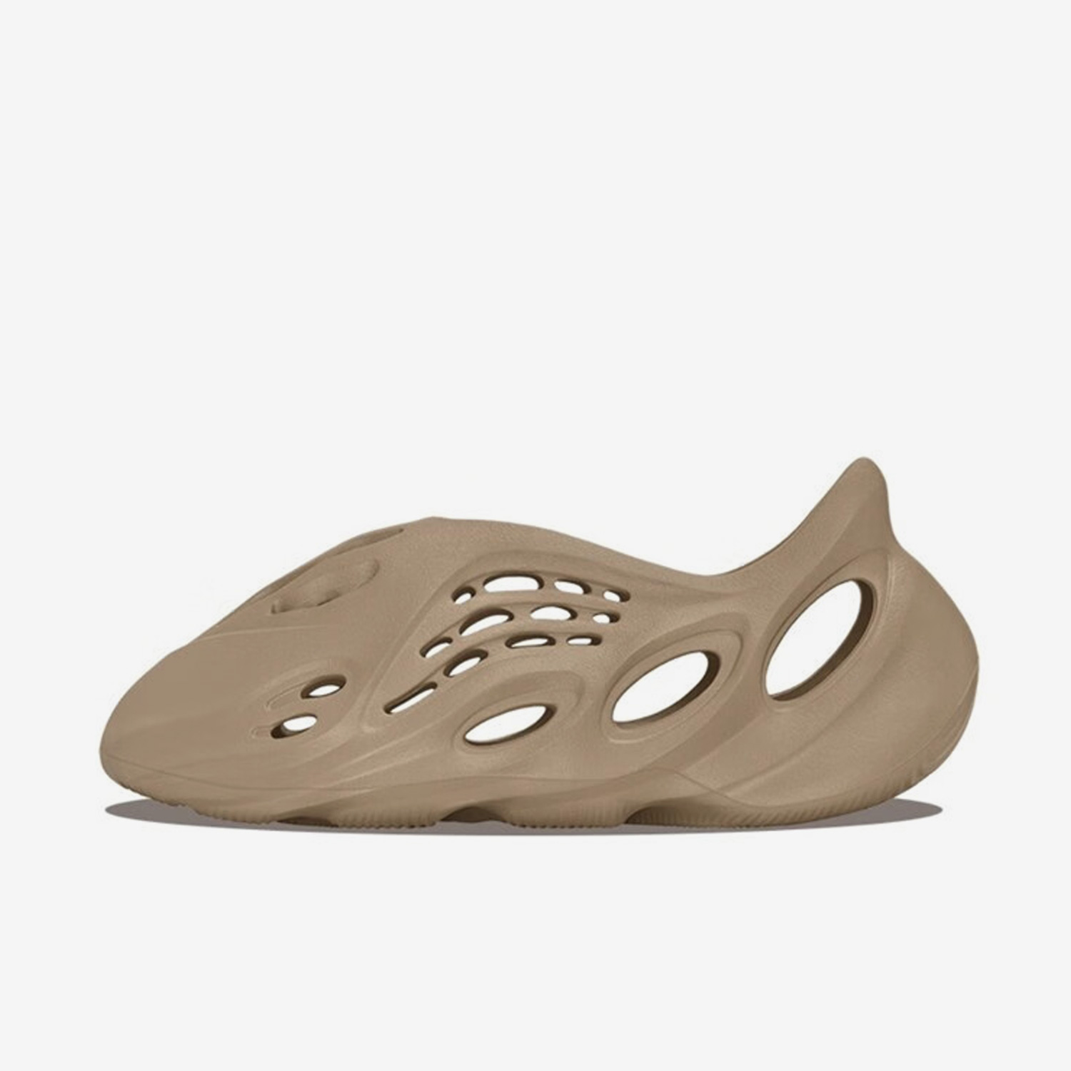 Adidas Authentic Yeezy Foam Ru - đánh giá và giá Yeezy Foam Runner
